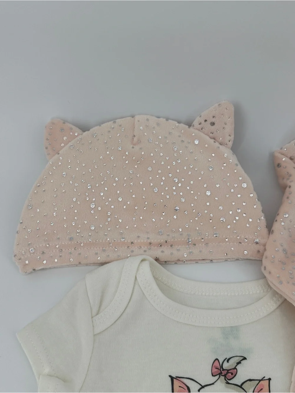 Disney Baby Marie Cat Aristocats 4 pc set 3/6 Months Pink Sparkle Hat Clothes